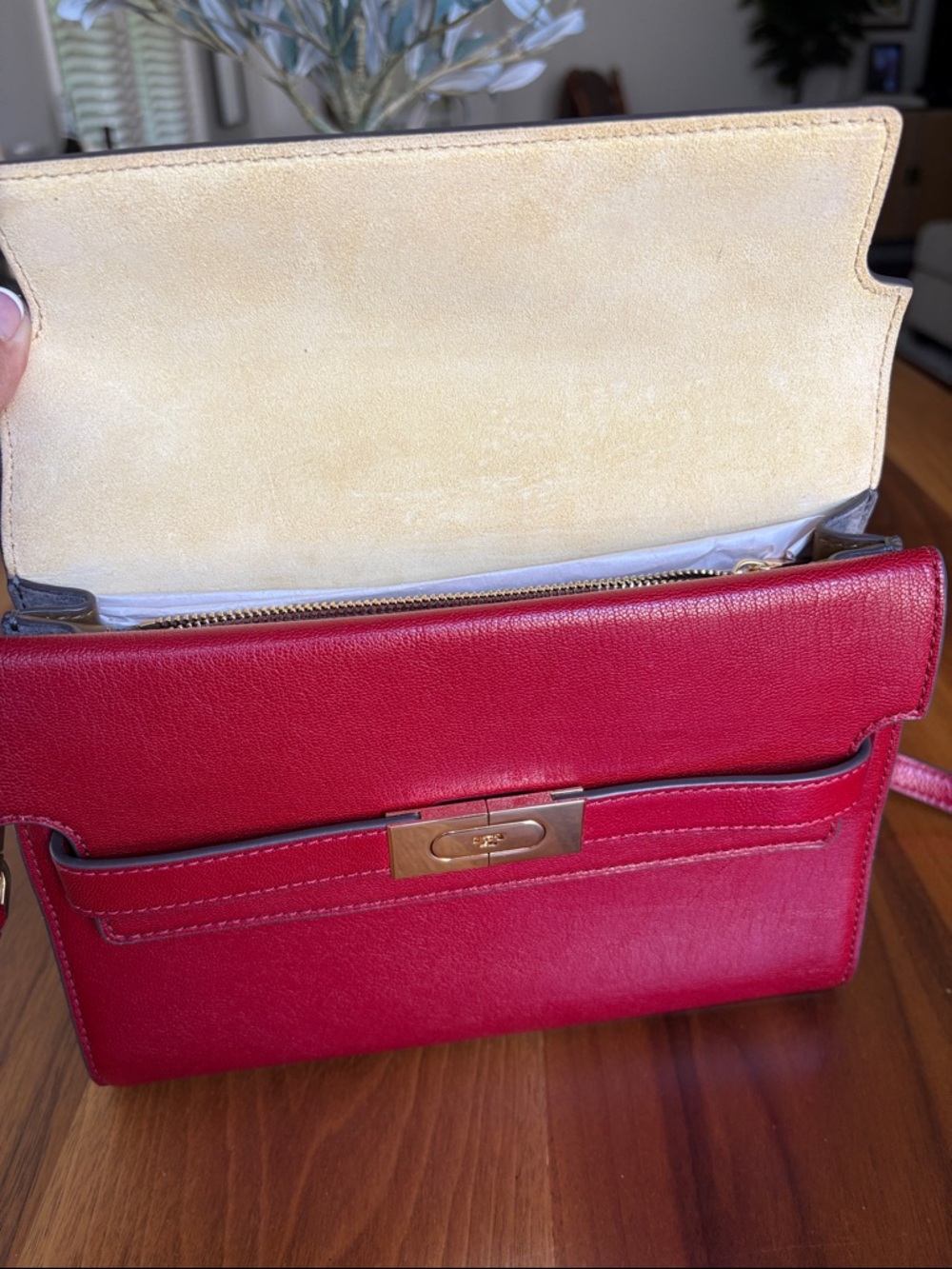 Tory Burch Red Leather Crossbody with Gold Hardware - Picture 4 of 16